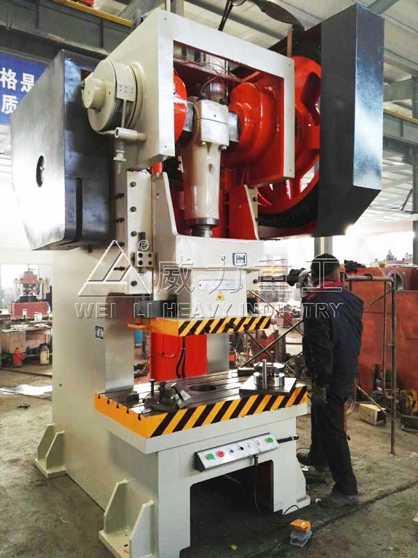 250噸鋼板固定臺沖床