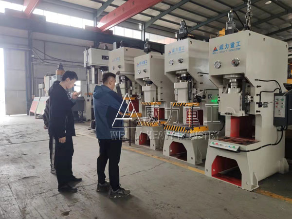 100噸液壓沖床廠家